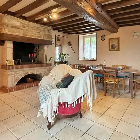 Casa de Campo Maison De Caractere Pres Du De Rabodanges, Ideale Pour Familles - Fr-1-497-237